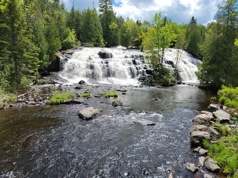 Bond Falls