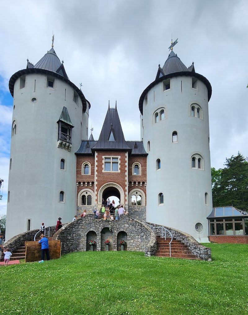 The Towers, Great Hall, and Grand Design
