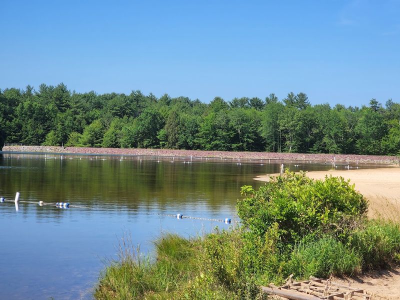 Hickory Run State Park - Sand Spring and Lake Areas
