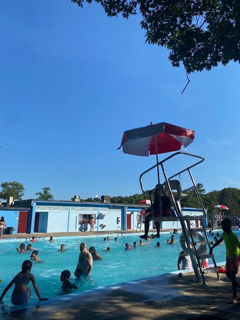 Olsen Swimming Pool, Boston