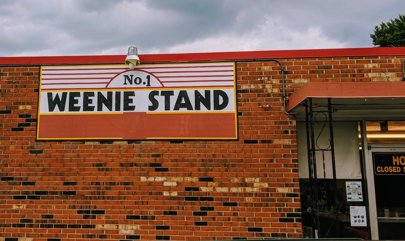 Weenie Stand No 1 