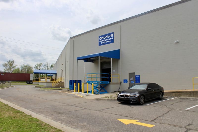 Goodwill Outlet (Virginia Beach)