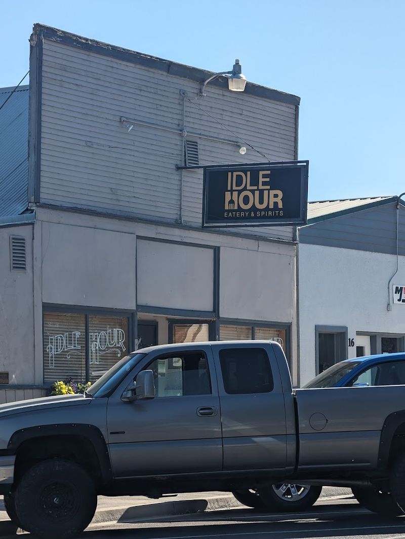 Idle Hour Eatery & Spirits (Quincy)