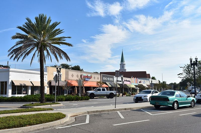 Canal Street - New Smyrna Beach, Volusia County