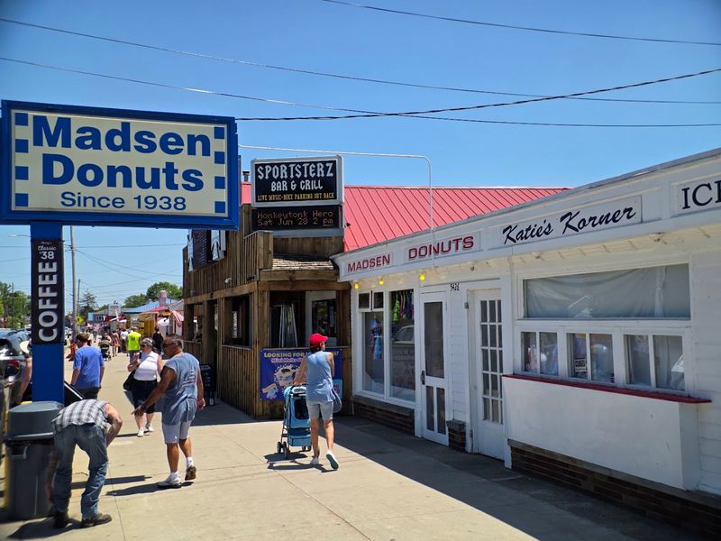 Madsen Donuts