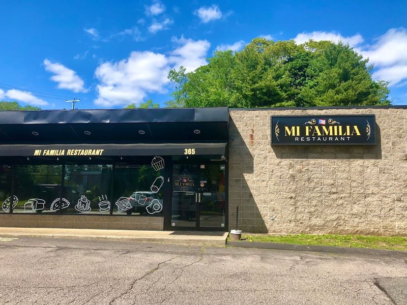 Mi Familia Restaurant &mdash; New London, Connecticut