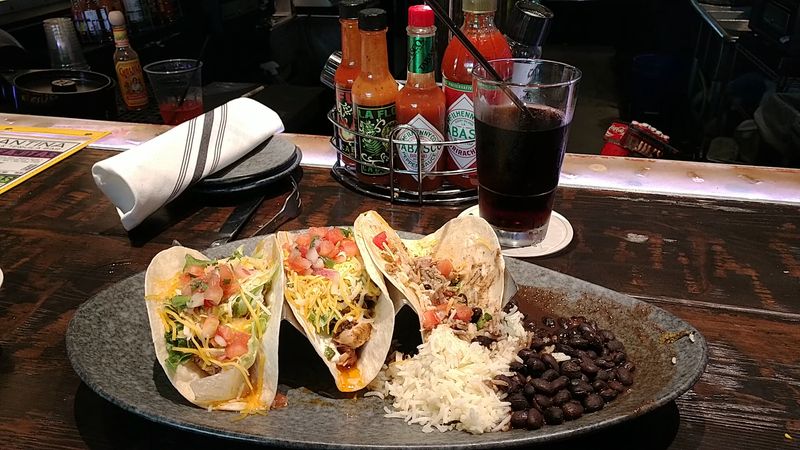Cabos Cantina Taco & Tequila Bar - Fort Myers