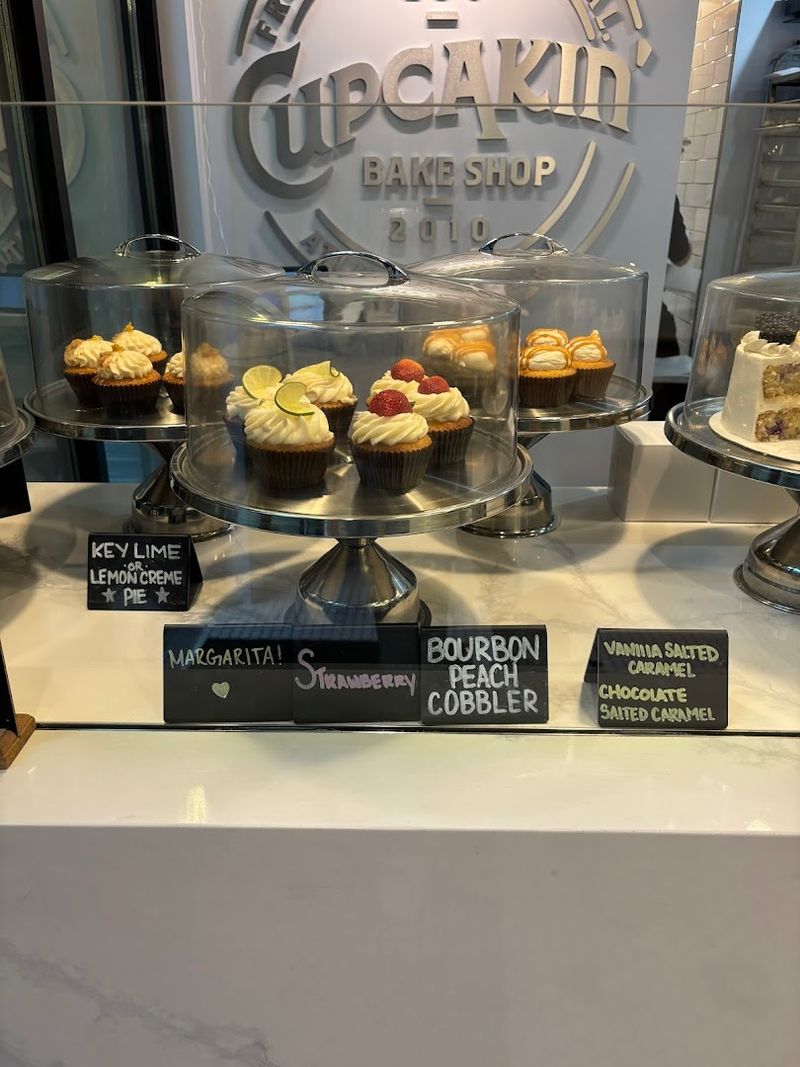 Cupcakin&rsquo; Bake Shop 