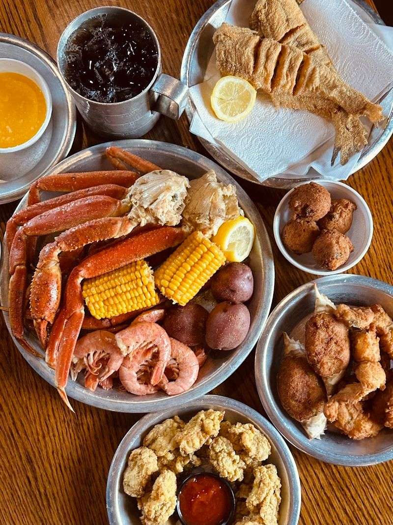 Berry's Seafood & Catfish House &ndash; Magee