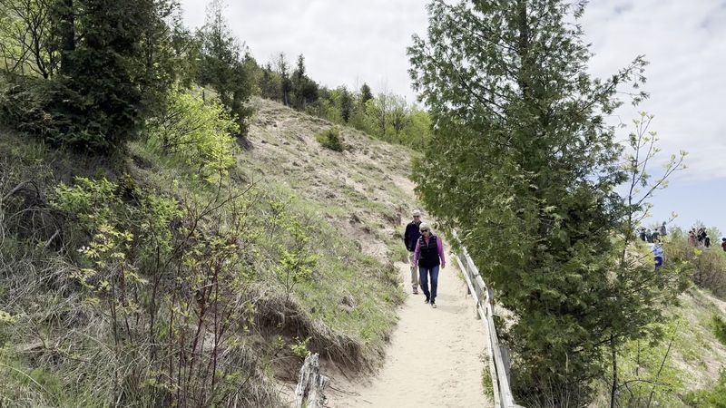 Empire Bluff Trail
