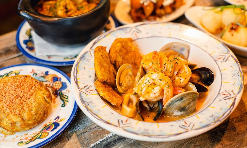 Solea Restaurant & Tapas Bar 