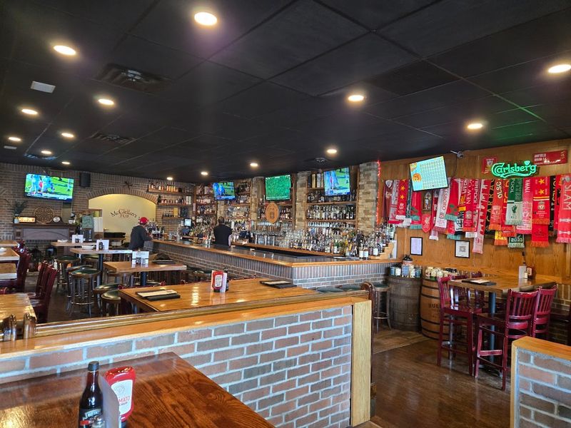 McClellan's Pub — Columbus