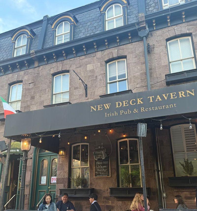 New Deck Tavern (Philadelphia)