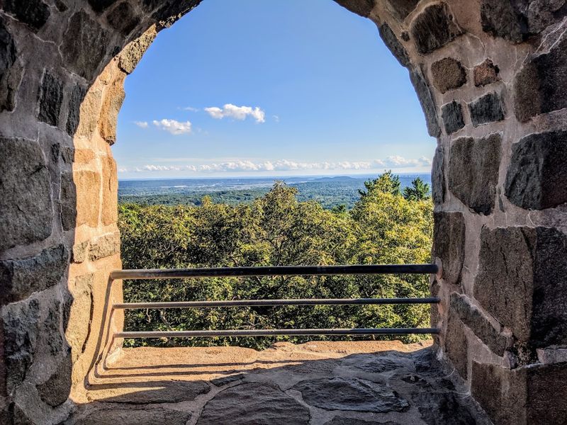 Sleeping Giant State Park Tower Trail 