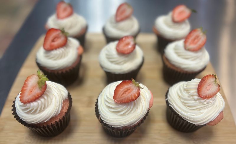 Sweet Joys Cakes and Desserts