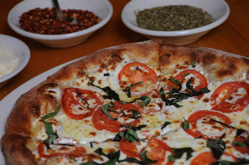Intermezzo Pizzeria & Cafe