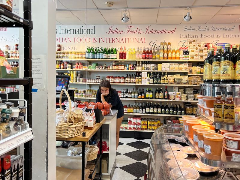 DiMare Pastry & Italian Deli, Bridgeport, Fairfield County