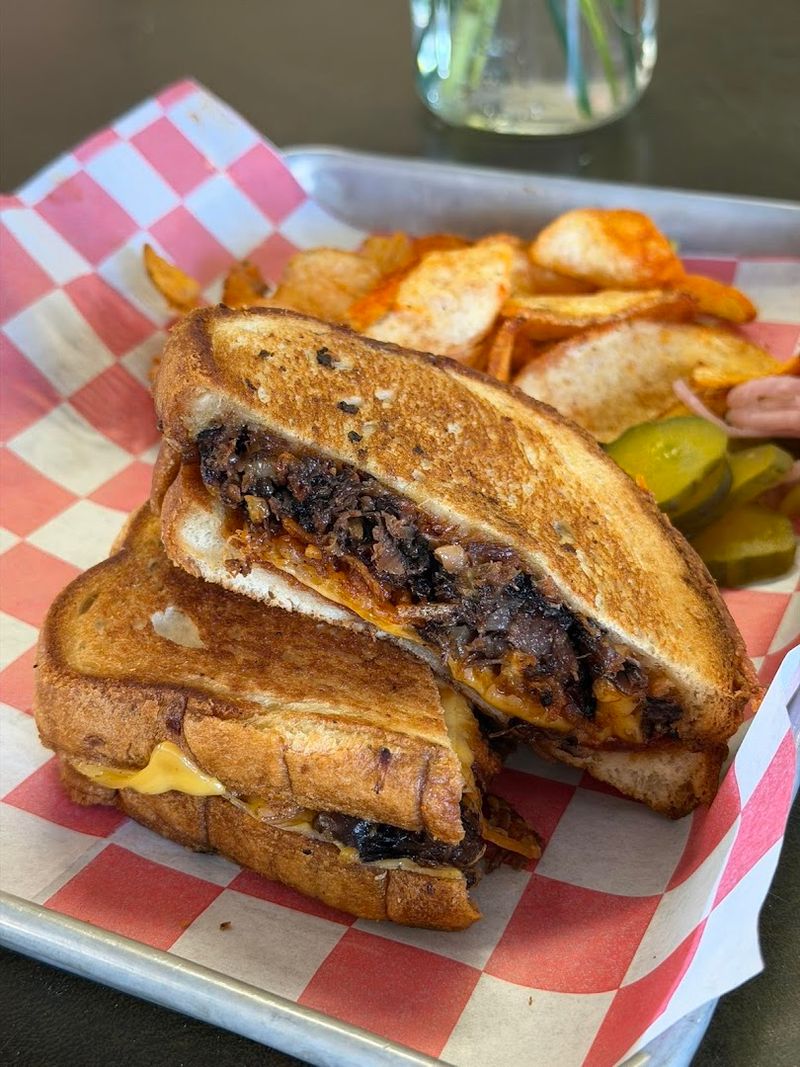 Southern Smoke BBQ - Pembroke, Plymouth County