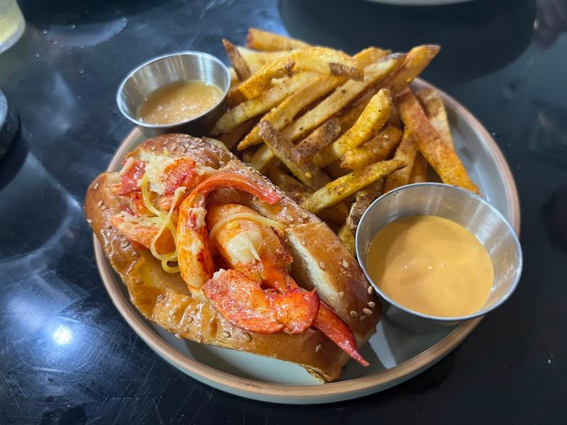 Locals Oyster Bar