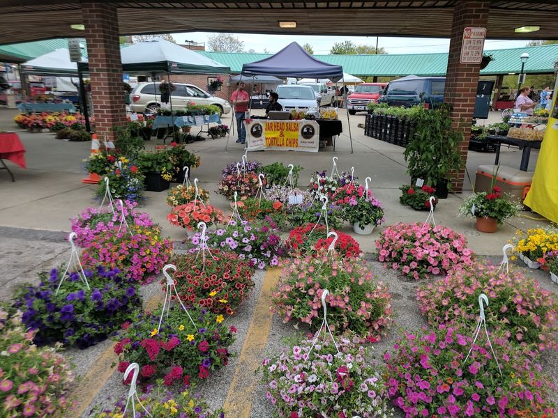 Midland Area Farmers Market &mdash; Midland, Michigan