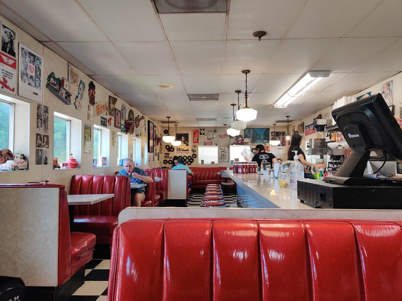 Small-Town Service with Big-Hearted Hospitality