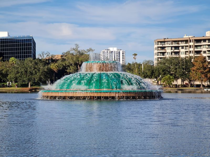 Orlando - Theme Park Fireworks And Holiday Events