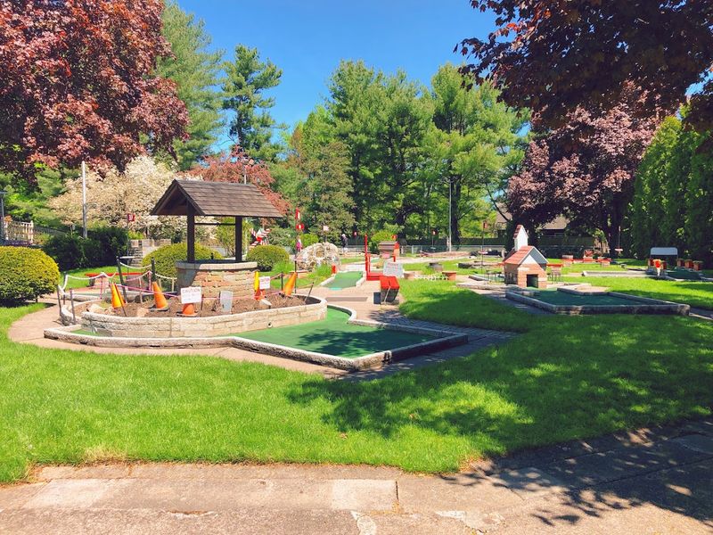 Farmington Miniature Golf & Ice Cream (Farmington)