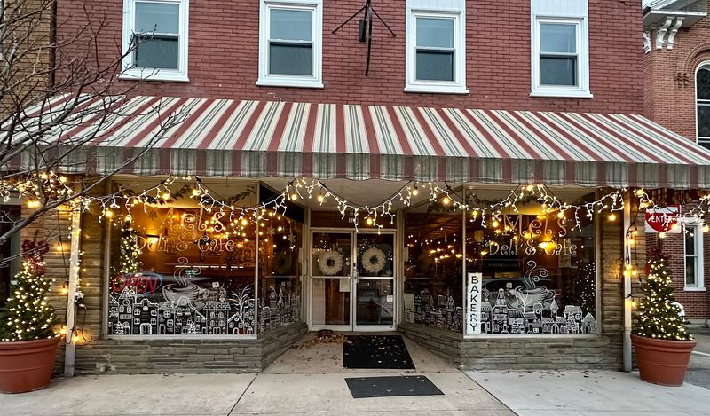 Mel’s Deli & Cafe