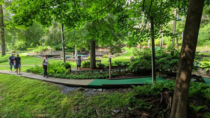 The Shack Mini Golf