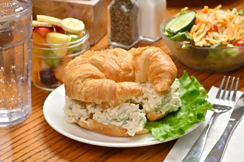 Der Dutchman Restaurant - Plain City, Madison County