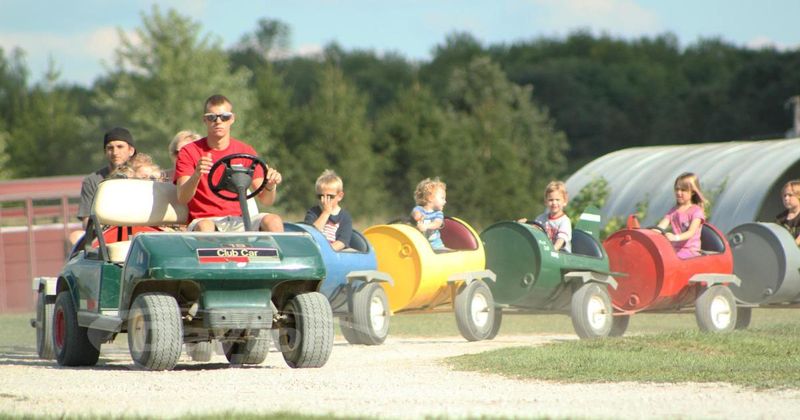 Young's Jersey Dairy Go-Karts - Yellow Springs, Greene County