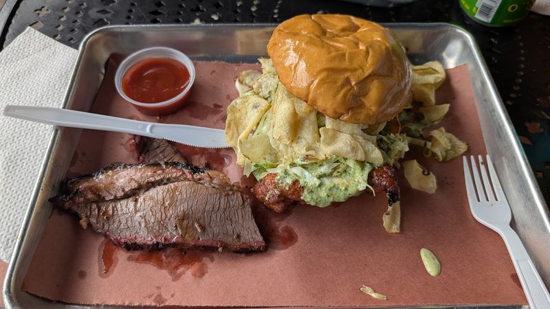 Mitch's BBQ &ndash; Warrendale