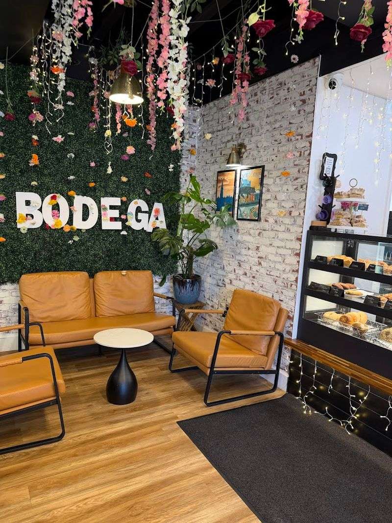 Bodega Cafe (Virginia Beach)