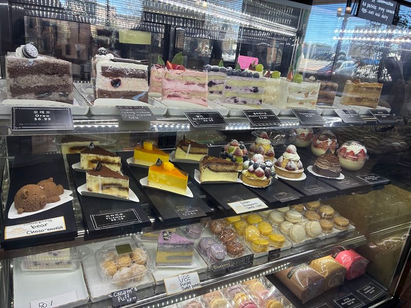 Vincent Bakery Cafe
