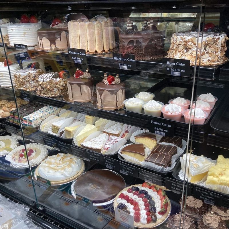 Palm Beach Bakes - Palm Beach County