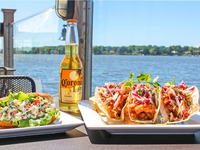 Boatwerks Waterfront Restaurant (Holland)