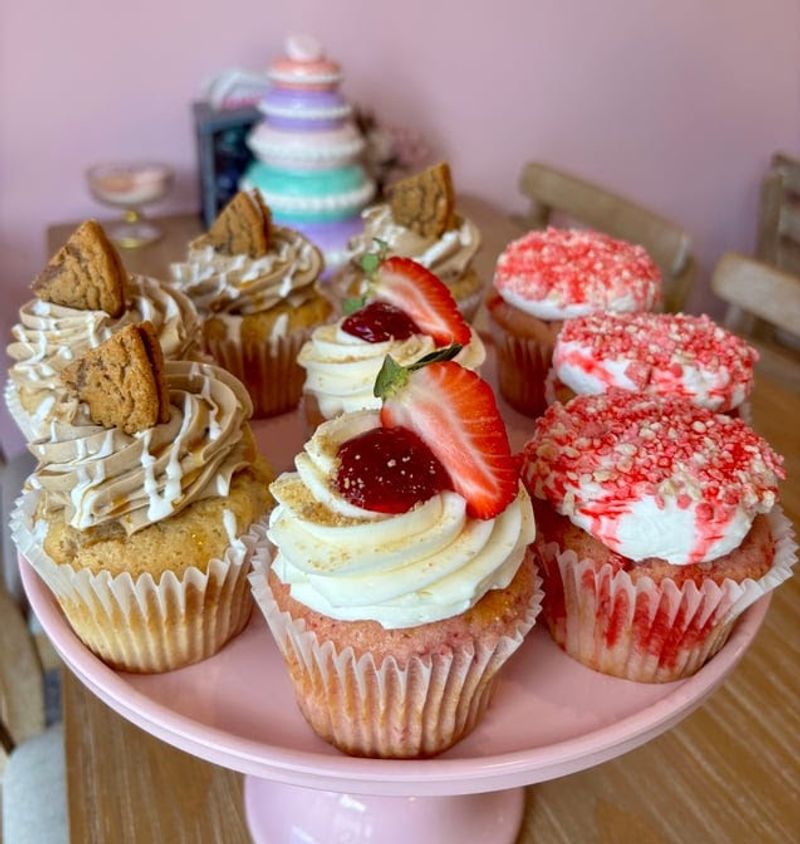 Smallcakes Savannah Quarters 