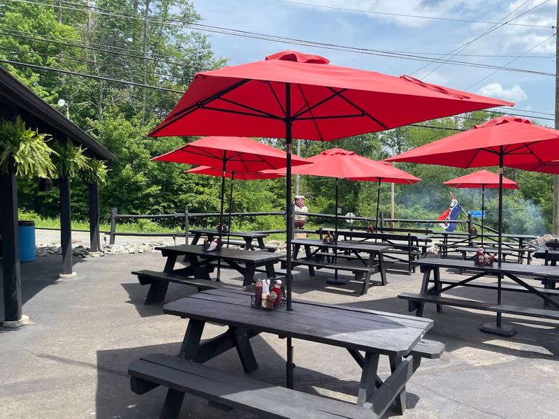G. Yock's BBQ &ndash; Lake Ariel