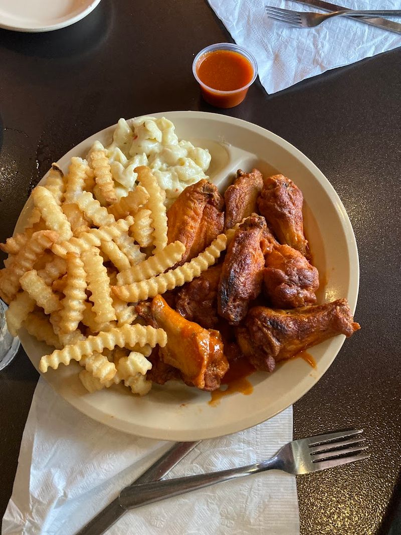 Sticky Wings That Became the Unexpected Star
