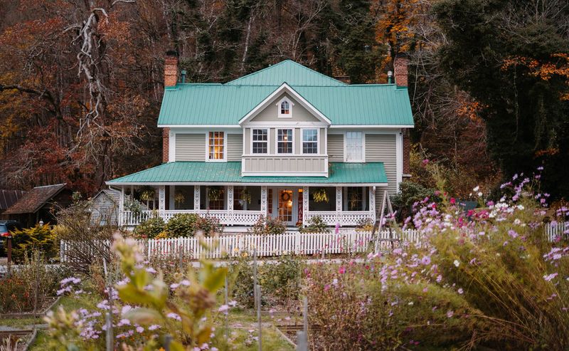 The Mast Farm Inn Restaurant - Valle Crucis, Watauga County