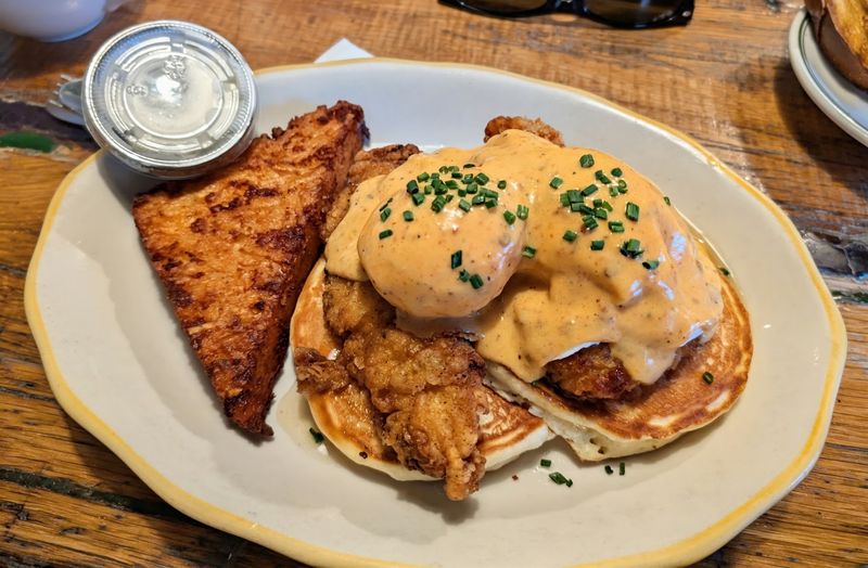 Honey&rsquo;s Sit &lsquo;n Eat