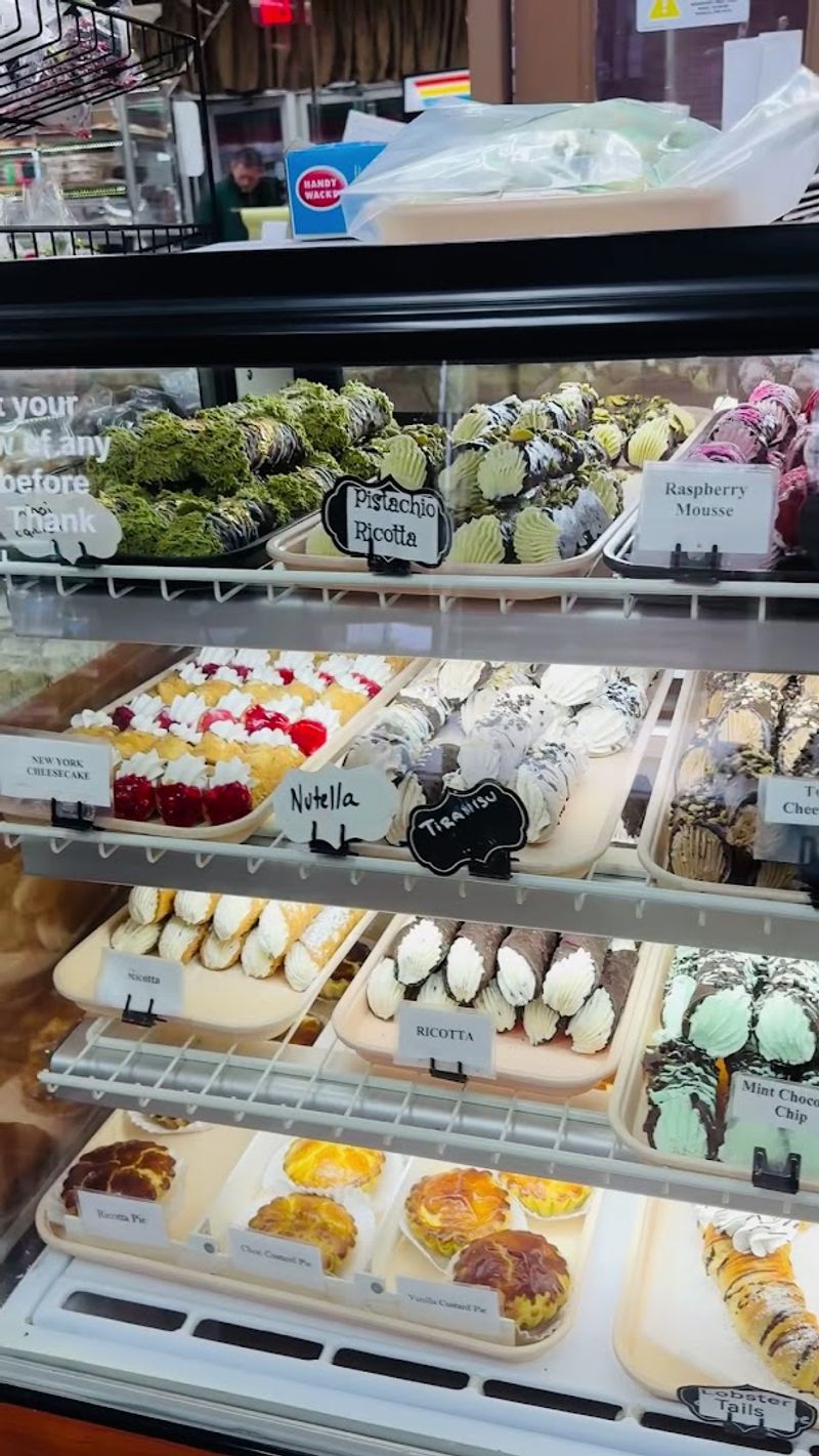 Russo's Bakery &ndash; Watertown