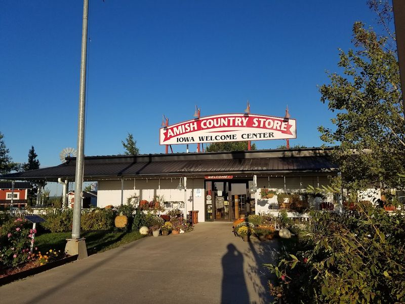Iowa Welcome Center Convenience