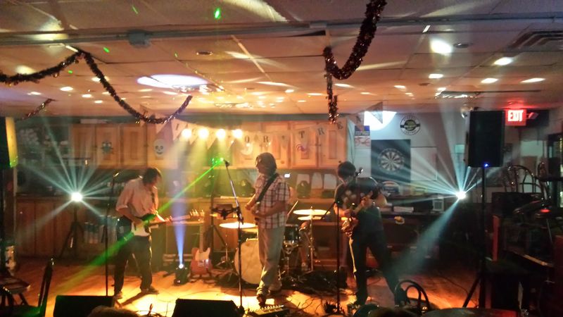 Live Music Wednesday Nights Add Entertainment Value
