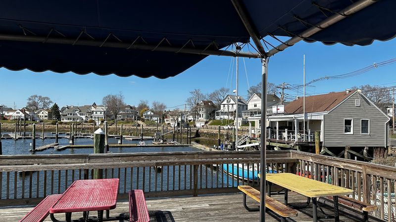 Overton's — Norwalk, CT