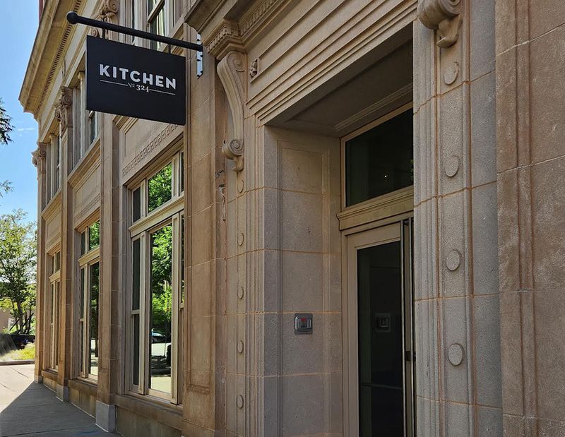 Kitchen No. 324 (Oklahoma City)