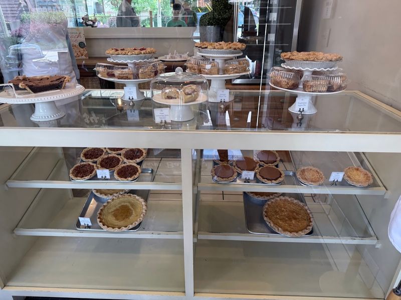 Southern Baked Pie Company (Gainesville)