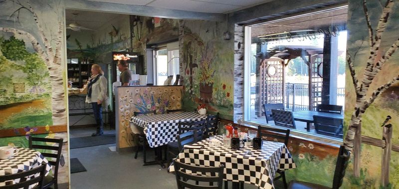13th Street Market & Restaurant