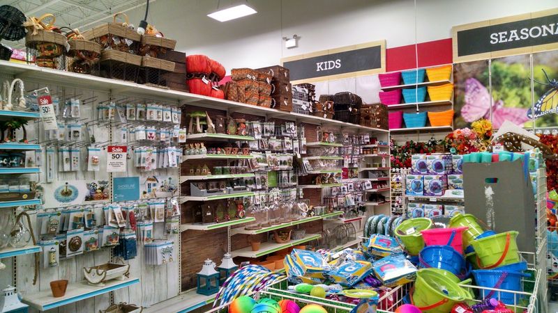 Michaels - Greensboro (Highwoods Blvd.)