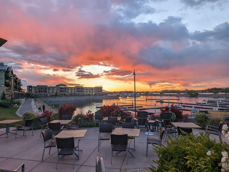 Anthony's at Columbia Point (Richland)